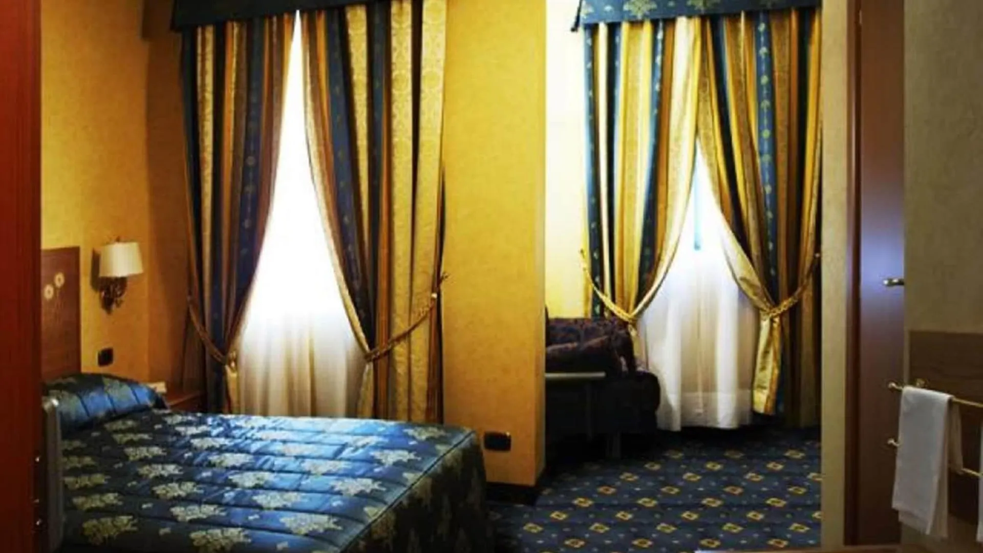 Hotel Dieci Milano