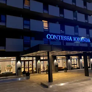4* Hotel apartamentowy & Contessa Jolanda