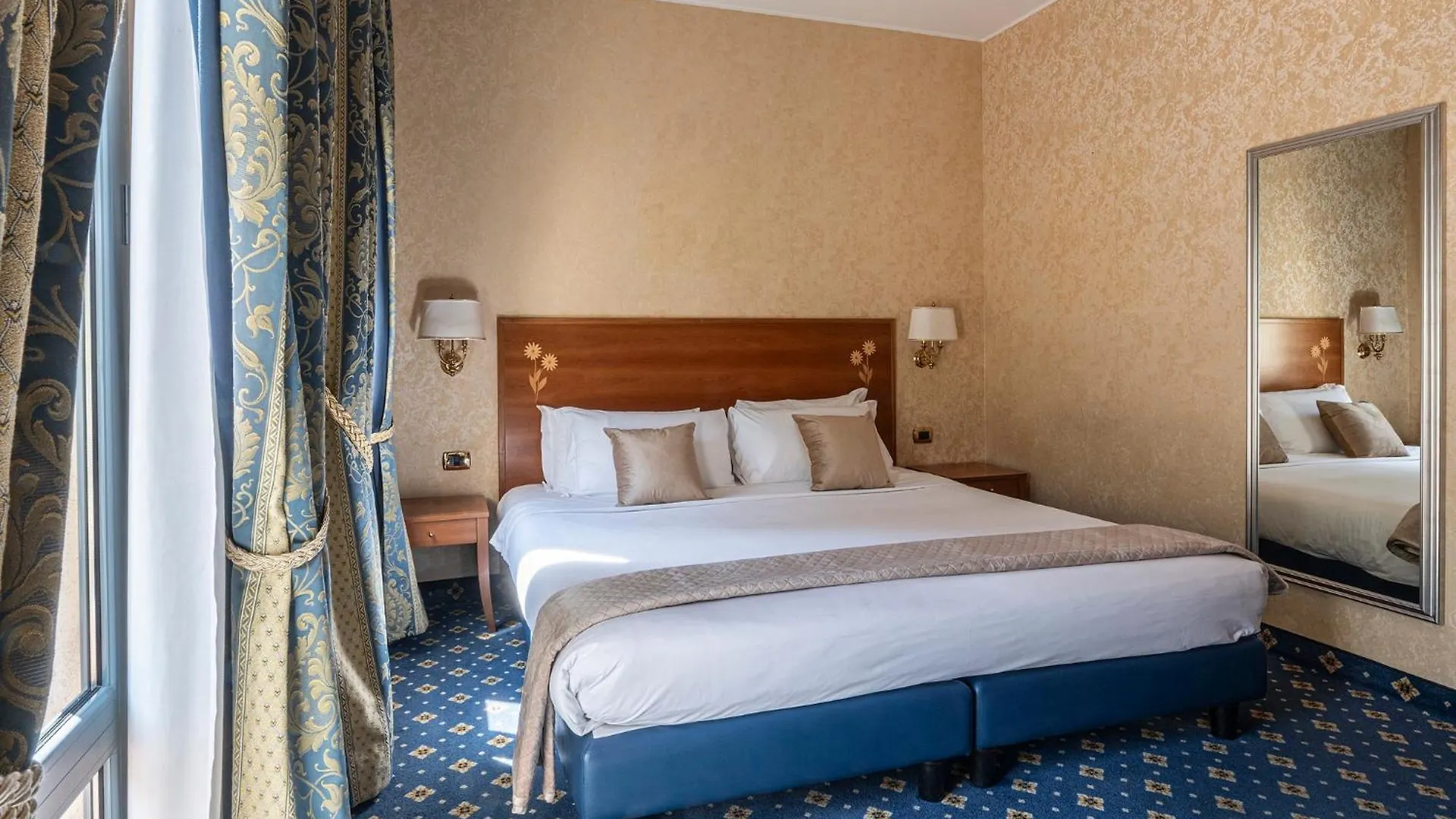 Boutique Hotel Dieci Milan 4*,  Italy